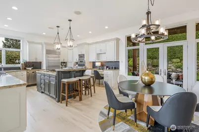 15517 Lake Shore Boulevard NE, Lake Forest Park, WA 98155 - Photo 13