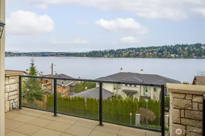 15517 Lake Shore Boulevard NE, Lake Forest Park, WA 98155 - Photo 33