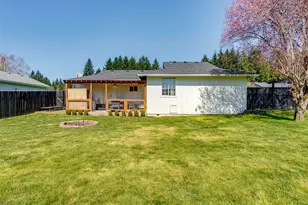 307 E Farrer St, Yacolt, WA 98675 - Photo 33