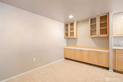 177 107th Avenue NE #1501, Bellevue, WA 98004 - Photo 11