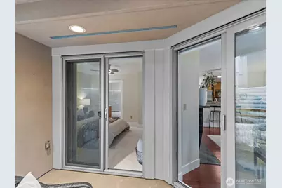 711 E Denny Way #104, Seattle, WA 98122 - Photo 25