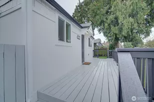 10231 36th Ave SW, Seattle, WA 98146 - Photo 11