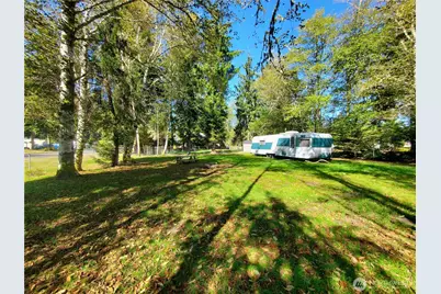 999 Gunderson Avenue SE, Ocean Shores, WA 98569 - Photo 3