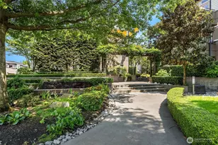 122 S State St, Kirkland, WA 98033 - Photo 19