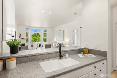 122 S State Street #207 E, Kirkland, WA 98033 - Photo 13