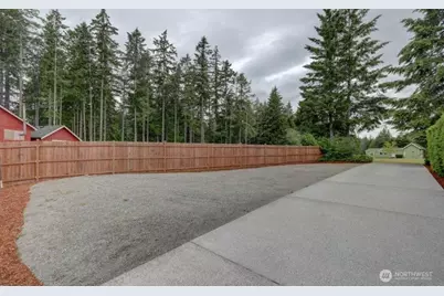 421 W Lake Isabella Loop, Shelton, WA 98584 - Photo 11