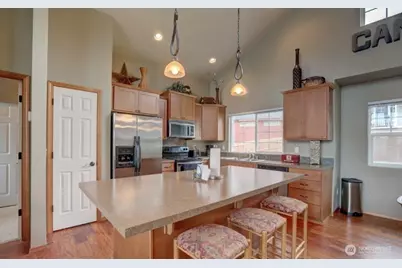 421 W Lake Isabella Loop, Shelton, WA 98584 - Photo 13