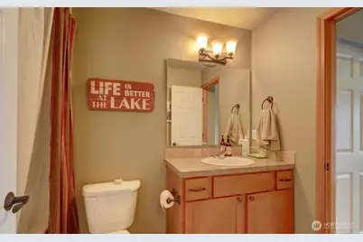 421 W Lake Isabella Loop, Shelton, WA 98584 - Photo 23