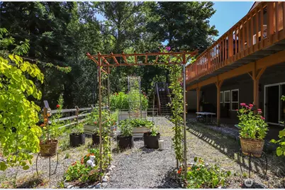 6730 NE 202nd Street, Kenmore, WA 98028 - Photo 39