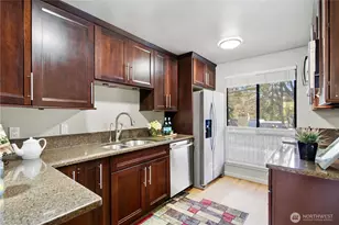 1619 102nd Pl NE, Bellevue, WA 98004 - Photo 9