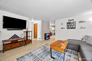 809 148th St Ct E, Tacoma, WA 98445 - Photo 5