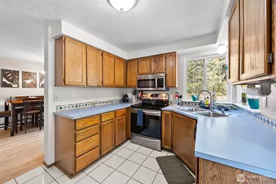 809 148th Street Ct E, Tacoma, WA 98445 - Photo 11