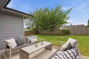 4893 Alpine Dr, Everett, WA 98203 - Photo 17
