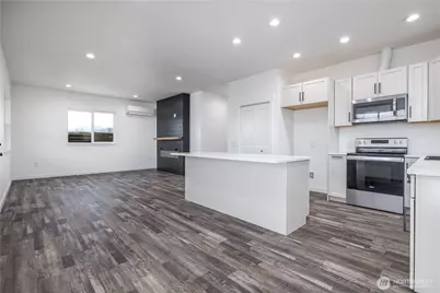 235 Morton Street, Sumas, WA 98295 - Photo 9