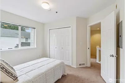 16219 Northup Way #C-201, Bellevue, WA 98008 - Photo 17