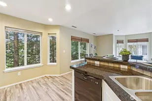 16219 Northup Way, Bellevue, WA 98008 - Photo 9