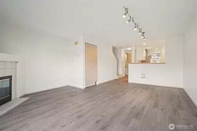 23628 55th Place S #15-3, Kent, WA 98032 - Photo 5