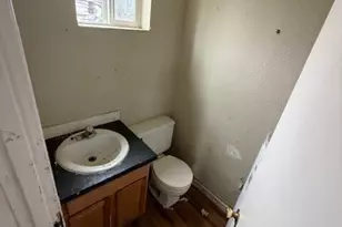 2323 99th St E, Tacoma, WA 98445 - Photo 5