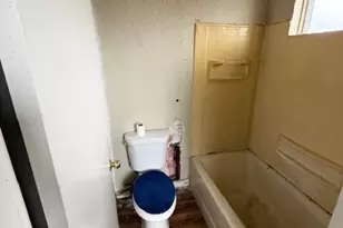 2323 99th St E, Tacoma, WA 98445 - Photo 17