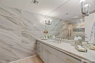 101 99th Avenue NE #101, Bellevue, WA 98004 - Photo 31