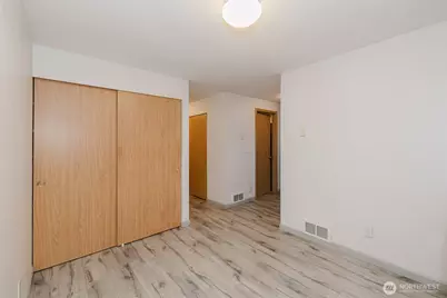 4329 SW Weyers Lane, Port Orchard, WA 98367 - Photo 11