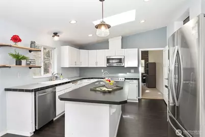 19667 Silver Creek Drive, Sedro Woolley, WA 98284 - Photo 7