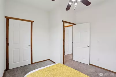 1722 S Cushman Avenue, Tacoma, WA 98405 - Photo 17