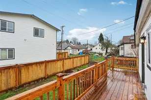 1722 S Cushman Ave, Tacoma, WA 98405 - Photo 29