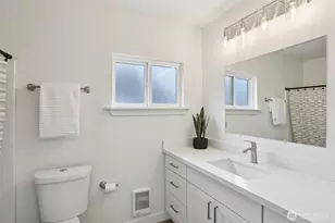 1722 S Cushman Ave, Tacoma, WA 98405 - Photo 15