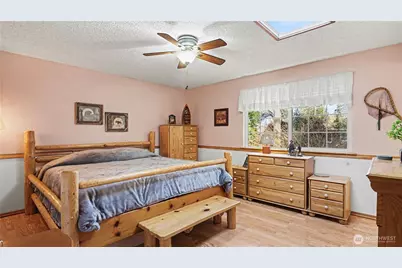 9505 29th Street Court E, Edgewood, WA 98371 - Photo 19