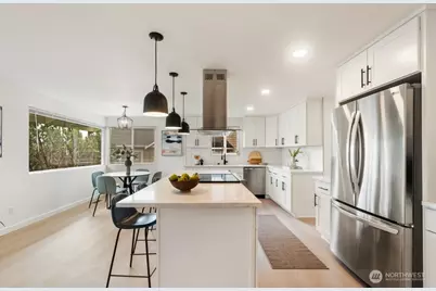 13121 Golden Given Road E, Tacoma, WA 98445 - Photo 9