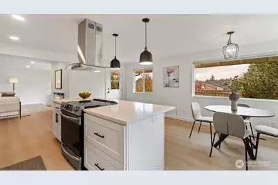 13121 Golden Given Road E, Tacoma, WA 98445 - Photo 11