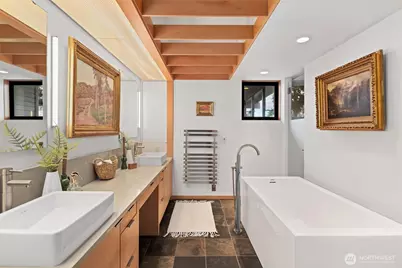 919 6th Street W, Kirkland, WA 98033 - Photo 19