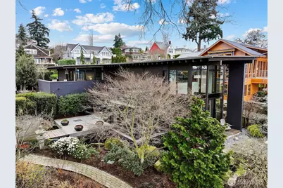 919 6th Street W, Kirkland, WA 98033 - Photo 35