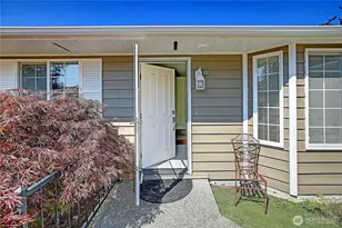 740 Commodore Ln, Camano Island, WA 98282 - Photo 3