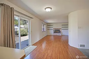 740 Commodore Ln, Camano Island, WA 98282 - Photo 15