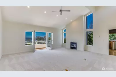 8158 W Mercer Way, Mercer Island, WA 98040 - Photo 21