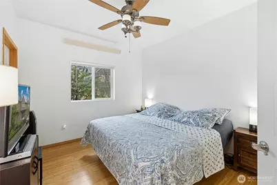 1736 10th Avenue NE #C213, Issaquah, WA 98209 - Photo 9