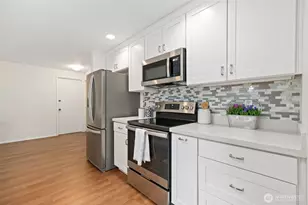 11312 39th Ave NE, Seattle, WA 98125 - Photo 13