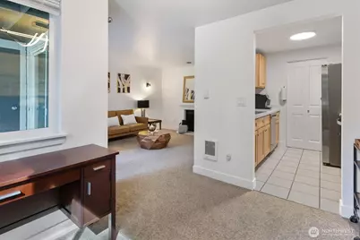 14206 NE 181st Place #L202, Woodinville, WA 98072 - Photo 15