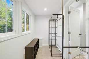 16714 SE Newport Way, Bellevue, WA 98006 - Photo 21