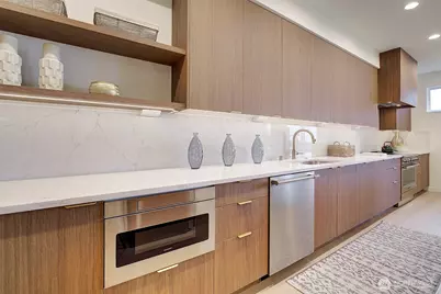 7341 California Avenue SW, Seattle, WA 98136 - Photo 15