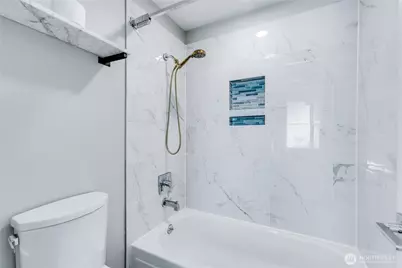 2409 S 222nd Street #B16, Des Moines, WA 98198 - Photo 29