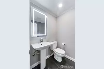 2409 S 222nd Street #B16, Des Moines, WA 98198 - Photo 13