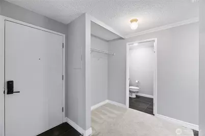 2409 S 222nd Street #B16, Des Moines, WA 98198 - Photo 7