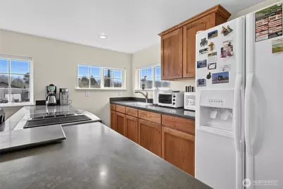 39 Oyehut Road, Hoquiam, WA 98550 - Photo 9