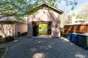 28218 188th Ave SE, Kent, WA 98042 - Photo 33