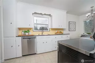 1901 N Union Ave, Tacoma, WA 98406 - Photo 11