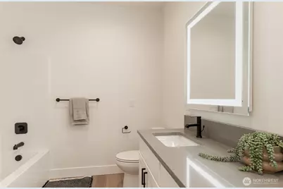 2601 6th St SE, East Wenatchee, WA 98802 - Photo 17