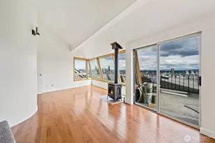 2410 37th Ave SW, Seattle, WA 98126 - Photo 1